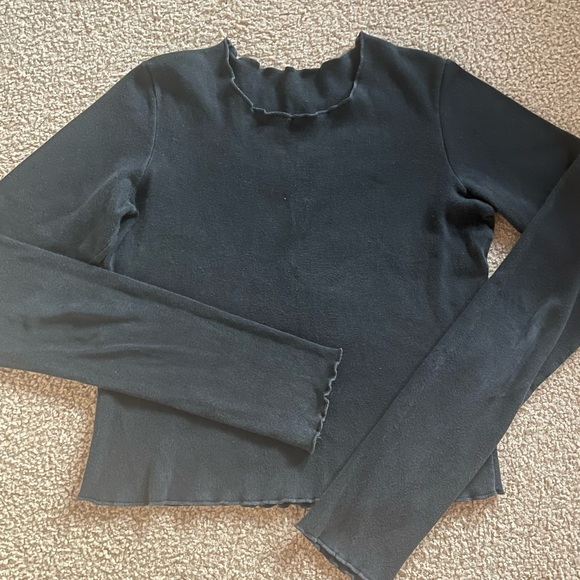 Brandy Melville Tops - black long sleeve brandy top